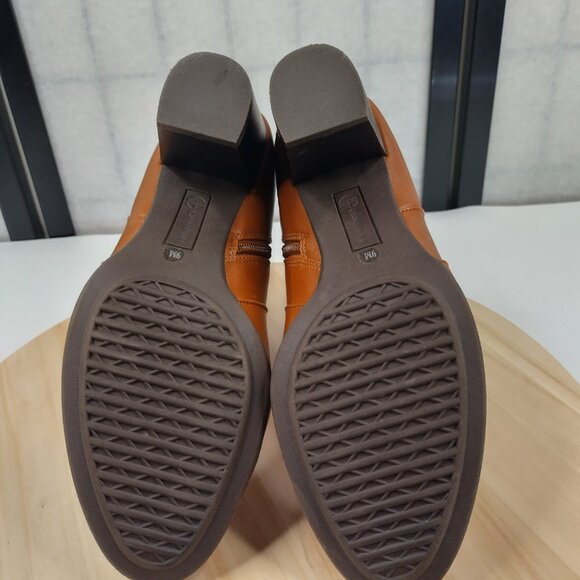 Giani Bernini Abalina Brown Cognac Faux Leather Stacked Heel Booties Women US 9M - Picture 11 of 14